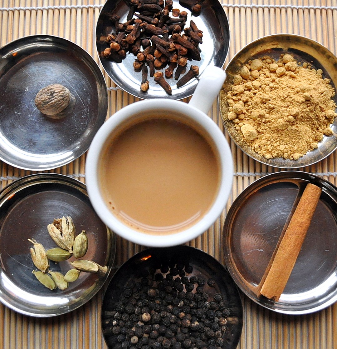 How to prevent tea stains on teeth from daily chai drinking